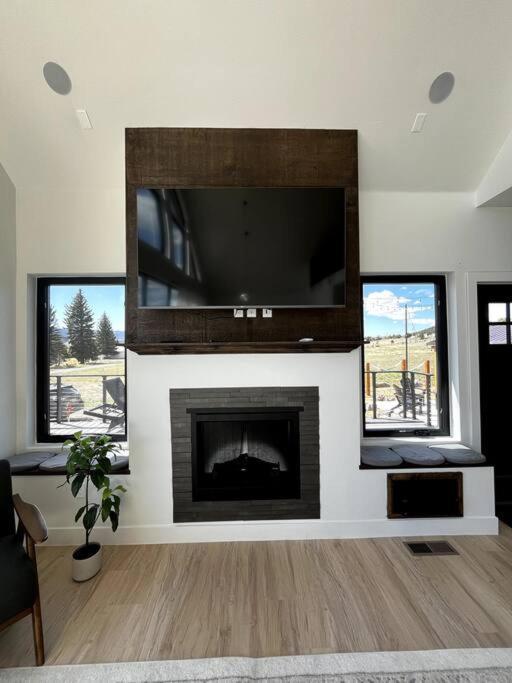 Red Rock Retreat Stunning Floor To Ceiling Views Villa แฮทช์ ภายนอก รูปภาพ